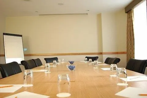 Отель Maldron Parnell Square Дублин