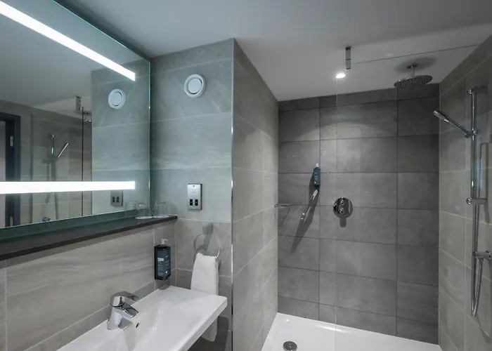 Maldron Parnell Square 4* Dublin