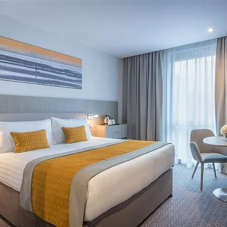 Maldron Parnell Square