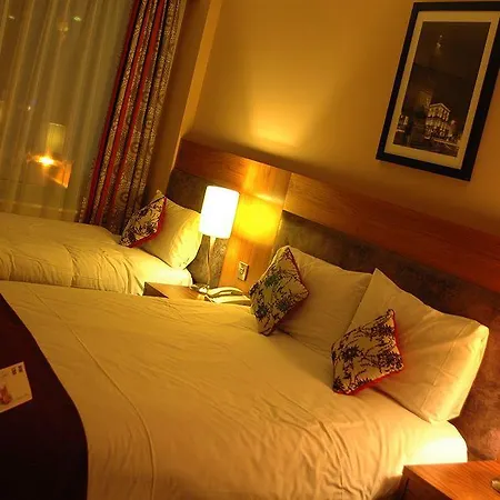 Maldron Parnell Square فندق 4*