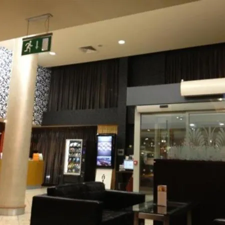Hotel Maldron Parnell Square 4*