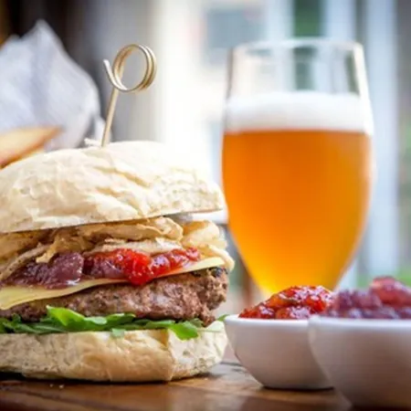 Maldron Parnell Square 4* ダブリン