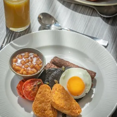 Hotel Maldron Parnell Square 4*