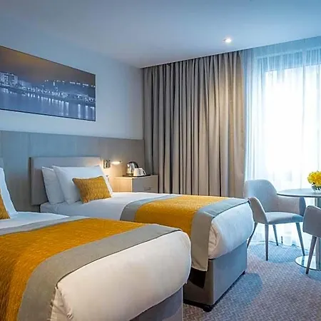 Maldron Parnell Square Hotel