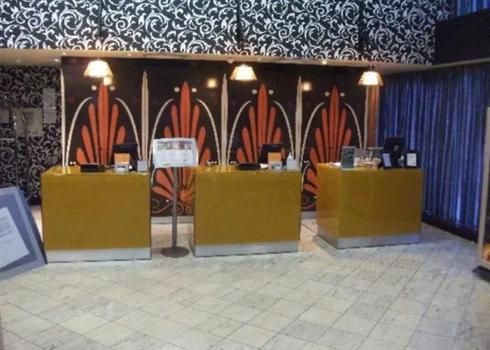 Maldron Parnell Square Otel 4*