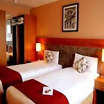 Maldron Parnell Square Hotel