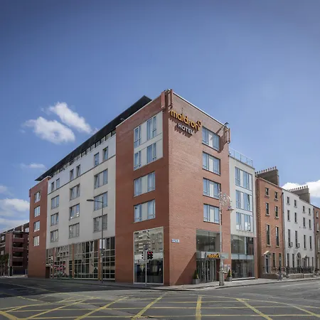 Maldron Parnell Square 4*
