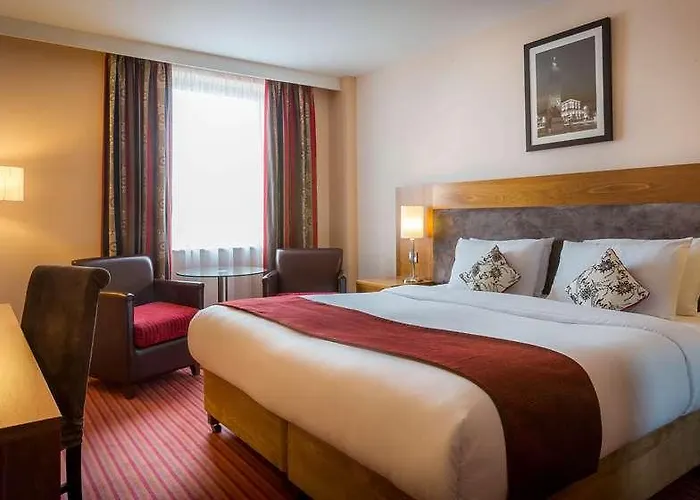 Maldron Parnell Square Hotel